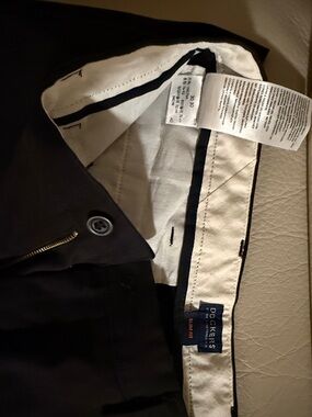 Dockers Men's Pants in Navy and White Trim